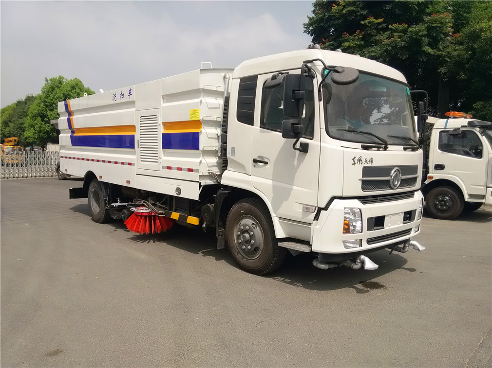 （16方）東風天錦洗掃車
