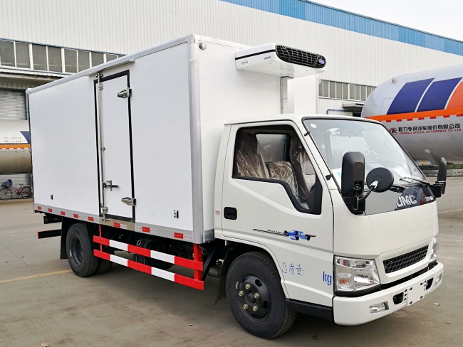 江鈴新順達(dá)冷藏車(藍(lán)牌，廂長4.2米)